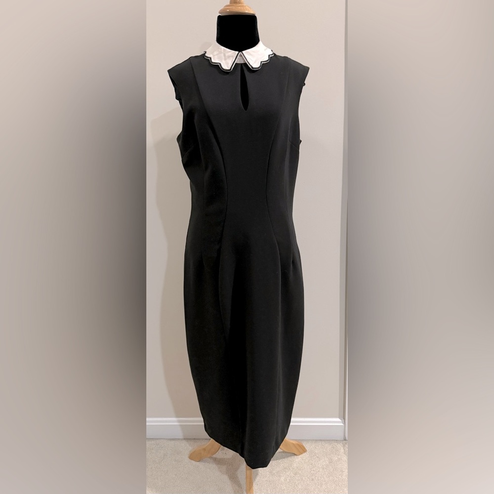 Eva Mendes Black Sleeveless Collared Dresss